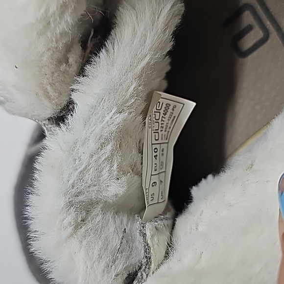 Hey Dude Wendy Fold Boot in Women's Size 9 - Picture 8 of 8